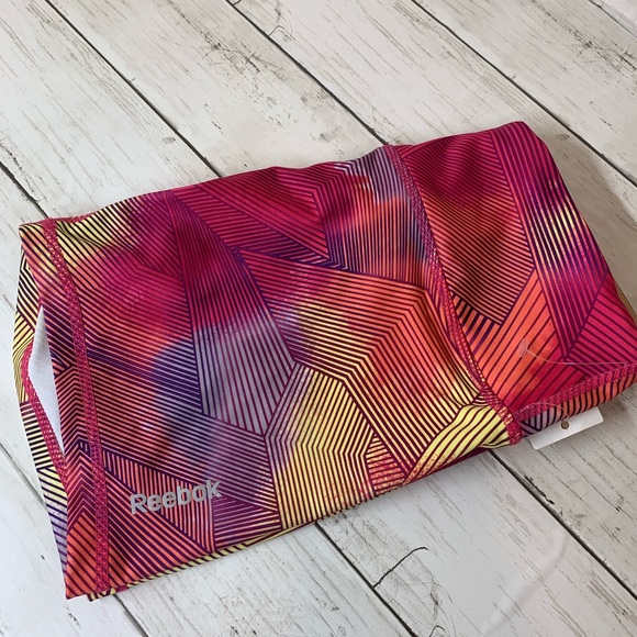 Reebok shorts size XS pink geometric NWT - Picture 7 of 8